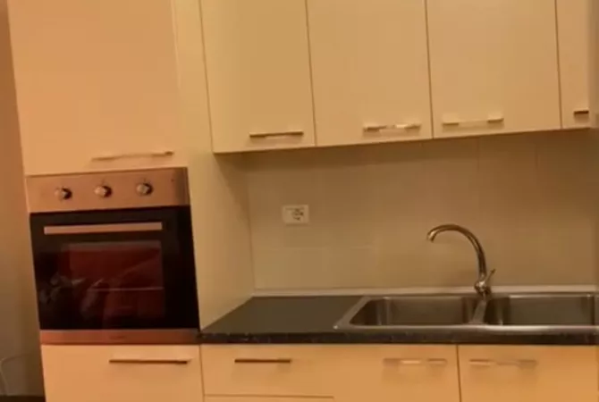 Shtepi me qera Apartament ne Tirane, 1+1, Mobilimi E mobiluar, Pagesa 450  Euro.