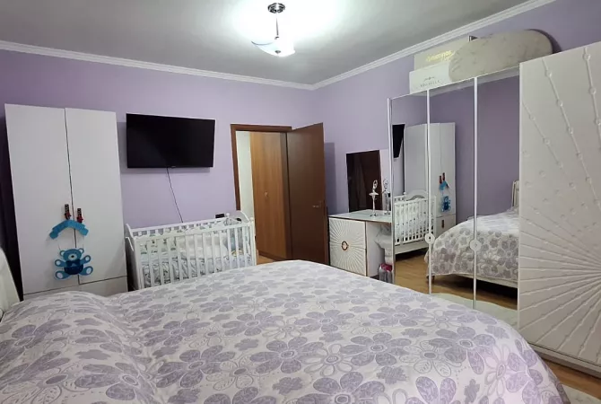 Shtepi ne shitje 2+1 ne Tirane - 240,000 Euro