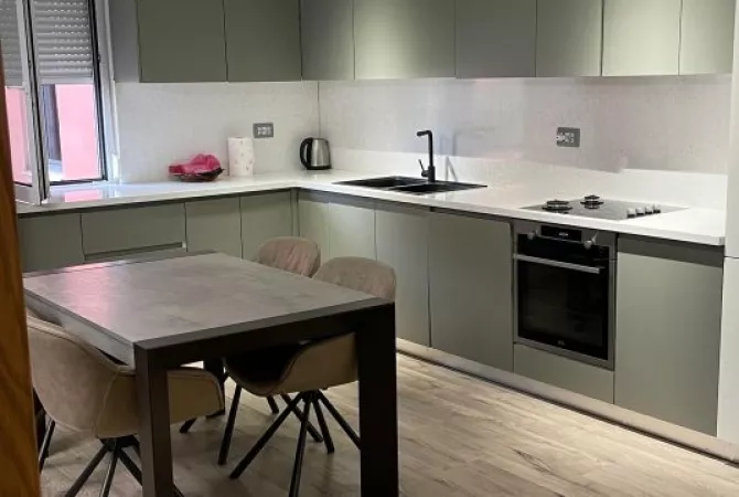 Shtepi me qera 2+1 ne Tirane - 500 Euro