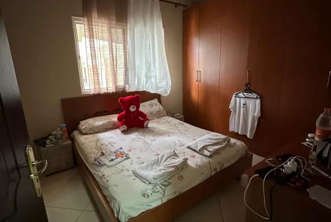 Shtepi me qera Apartament ne Tirane, 2+1, Mobilimi E mobiluar, Pagesa 450  Euro.