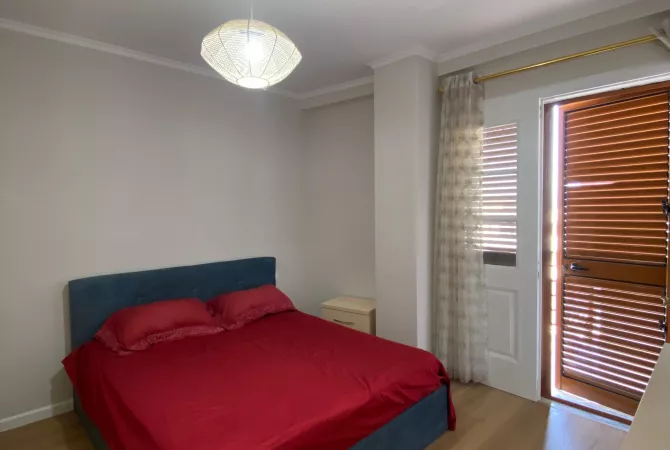Shtepi ne shitje 1+1 ne Tirane - 140,000 Euro