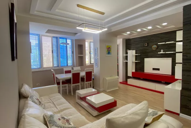 Shtepi ne shitje 1+1 ne Tirane - 140,000 Euro