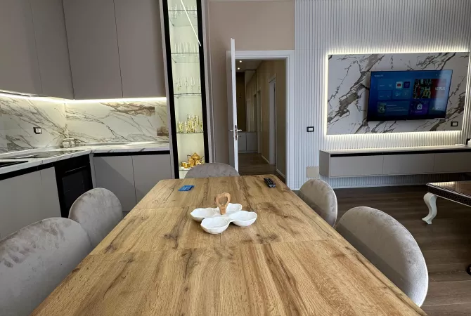 Shtepi me qera Apartament ne Tirane, 2+1, Mobilimi E mobiluar, Pagesa 1,000  Euro.