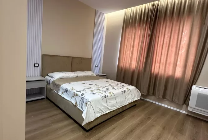 Shtepi me qera 2+1 ne Tirane - 1,200 Euro