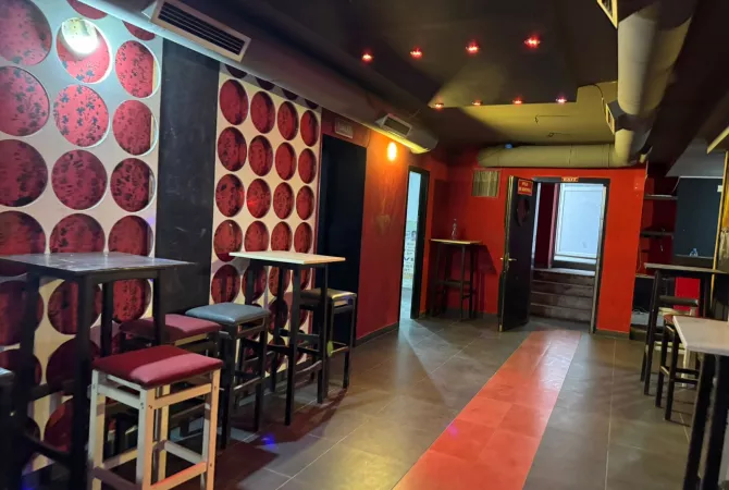 Ambient biznesi ne shitje 2+1 ne Tirane - 200,000 Euro