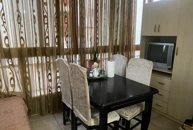 Shtepi me qera 1+1 ne Tirane - 400 Euro