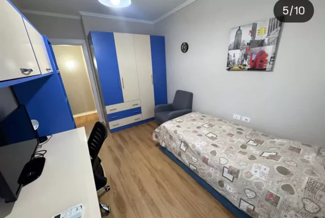 Shtepi me qera Apartament ne Tirane, 2+1, Mobilimi E mobiluar, Pagesa 700  Euro.