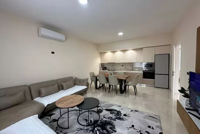 Shtepi me qera Apartament ne Tirane, 2+1, Mobilimi E mobiluar, Pagesa 500  Euro.