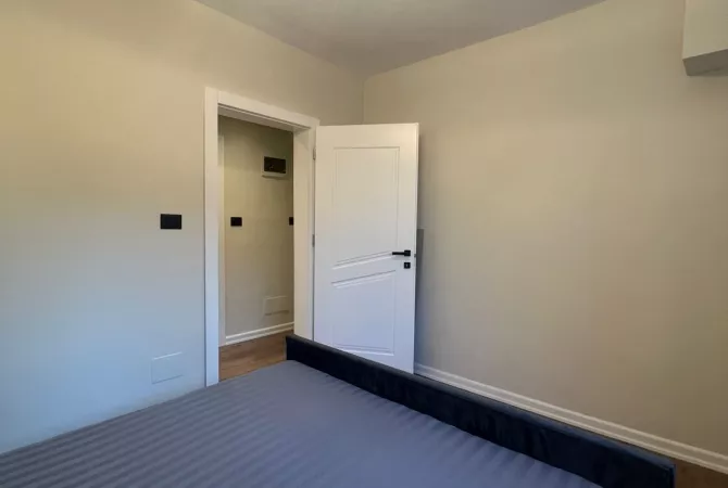 Shtepi ne shitje 1+1 ne Tirane - 105,000 Euro