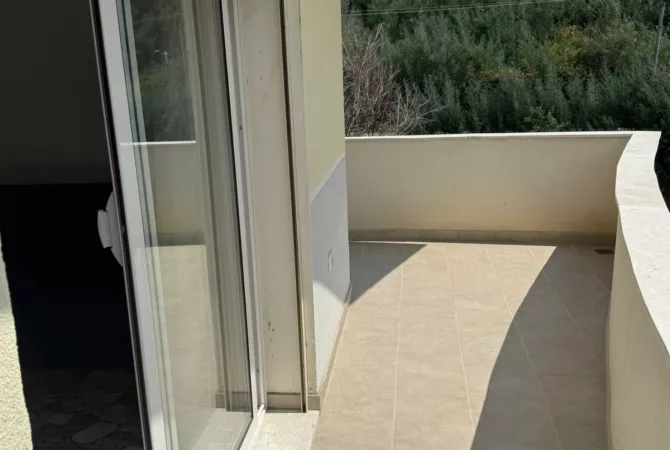 Shtepi ne shitje 1+1 ne Tirane - 76,800 Euro