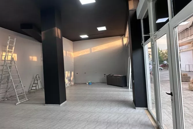Ambient biznesi ne shitje 3+1 ne Tirane - 270,000 Euro