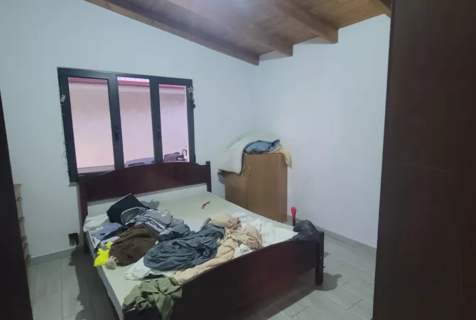 Shtepi me qera 3+1 ne Tirane - 400 Euro