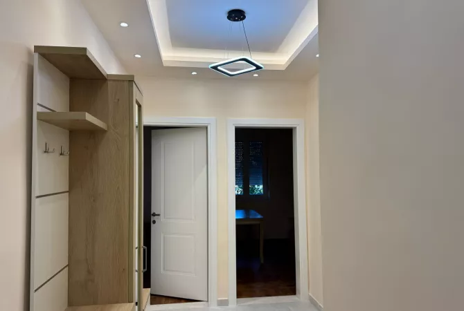 Shtepi me qera 2+1 ne Tirane - 600 Euro