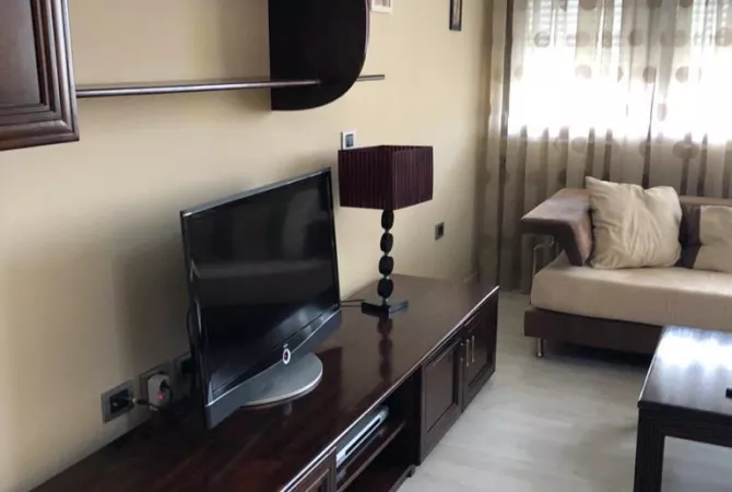 Casa in affitto 2+1 a Tirana - 1,000 Euro