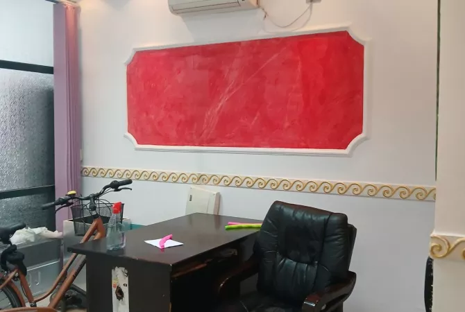 Ambient biznesi me qera 1+1 ne Tirane - 45,000 Leke