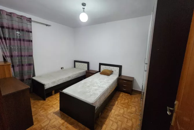 Casa in affitto 2+1 a Tirana - 40,000 Leke