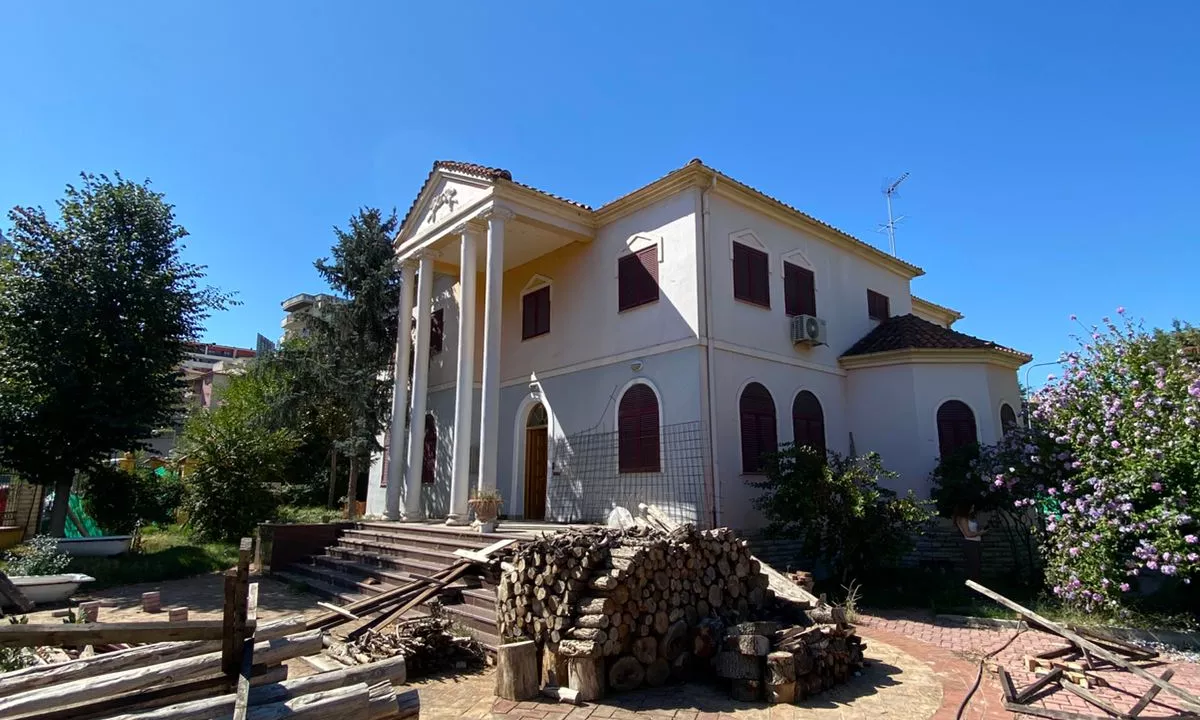 Foto 1