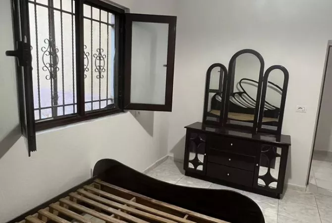 Casa in affitto 2+1 a Tirana - 50,000 Leke
