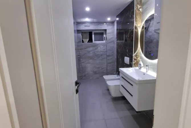 Casa in affitto 2+1 a Tirana - 1,200 Euro