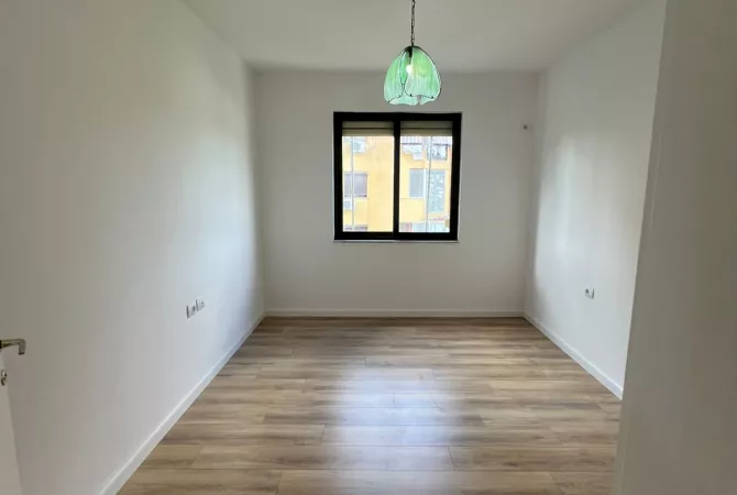 House for Sale 1+1 in Tirana - 165,000 Euro