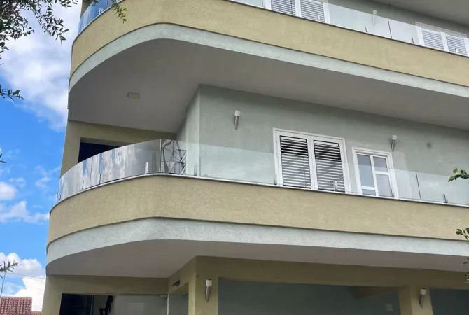 Shtepi me qera 2+1 ne Tirane - 450 Euro