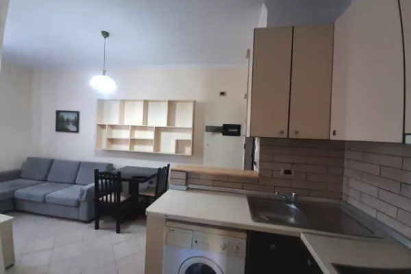 Shtepi me qera 1+1 ne Tirane - 450 Euro