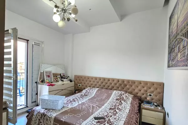 Shtepi me qera Apartament ne Tirane, 1+1, Mobilimi E mobiluar, Pagesa 550  Euro.