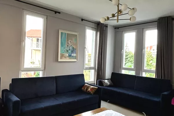 Shtepi ne shitje Apartament ne Pogradec, 1+1, Mobilimi E mobiluar, Pagesa 110,000  Euro.