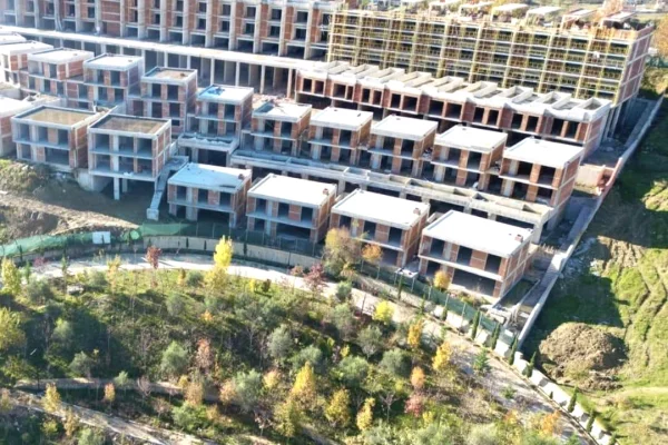 Shtepi ne shitje 2+1 ne Tirane - 190,000 Euro