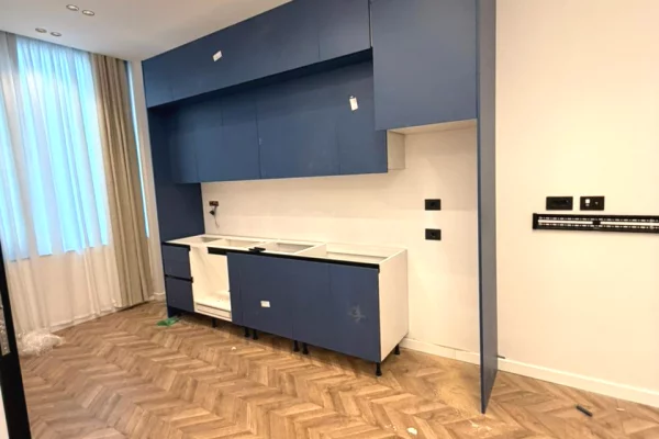 Shtepi me qera Apartament ne Tirane, 2+1, Mobilimi E mobiluar, Pagesa 900  Euro.