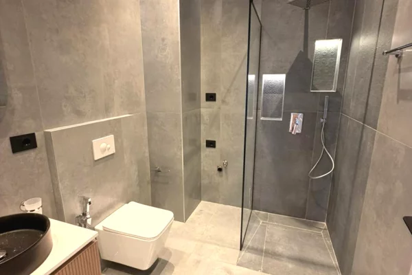 Shtepi me qera 1+1 ne Tirane - 800 Euro