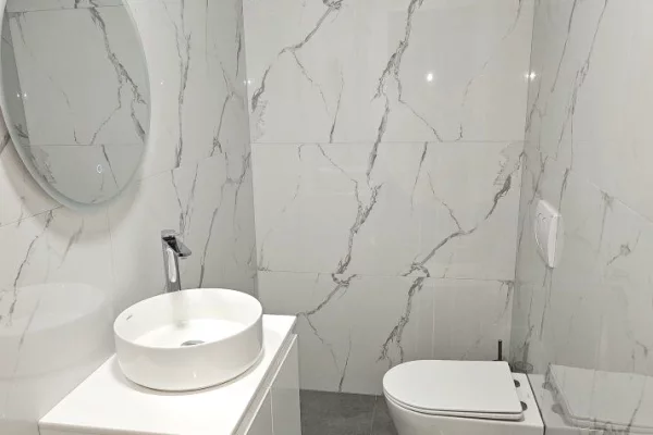 Apartment for rent in Tirana 2+1, Emty