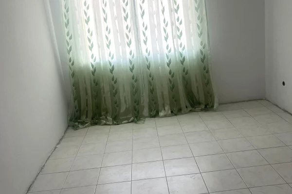 Shtepi me qera Apartament ne Tirane, 2+1, Mobilimi E mobiluar, Pagesa 600  Euro.