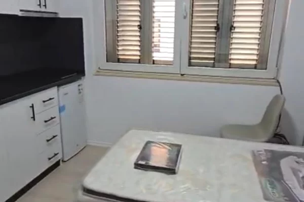 Shtepi me qera 1+1 ne Tirane - 400 Euro