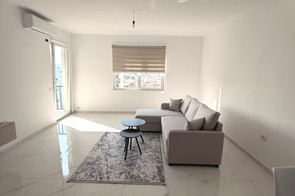 Casa in affitto 3+1 a Tirana - 450 Euro