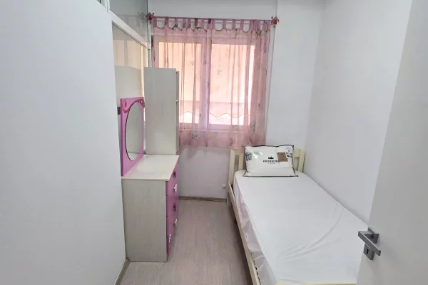 Shtepi me qera 3+1 ne Tirane - 700 Euro