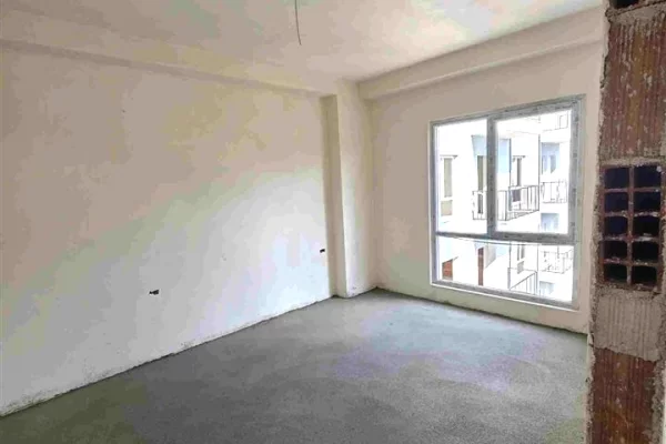 Shtepi ne shitje 1+1 ne Tirane - 105,000 Euro