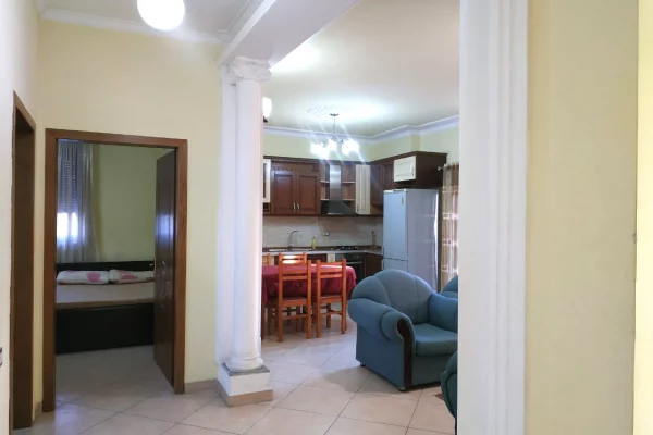 Shtepi ne shitje Vila Luksoze ne Tirane, 7+1, Mobilimi E mobiluar, Pagesa 730,000  Euro.