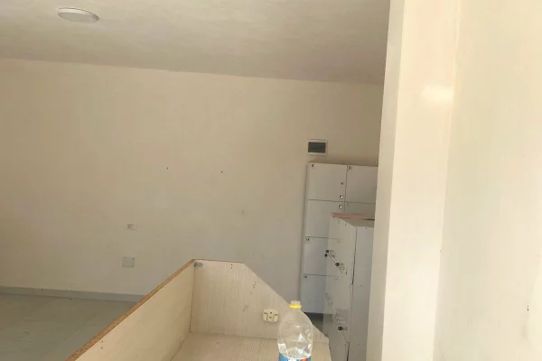 Business Property for Rent 3+1 in Tirana - 400 Euro