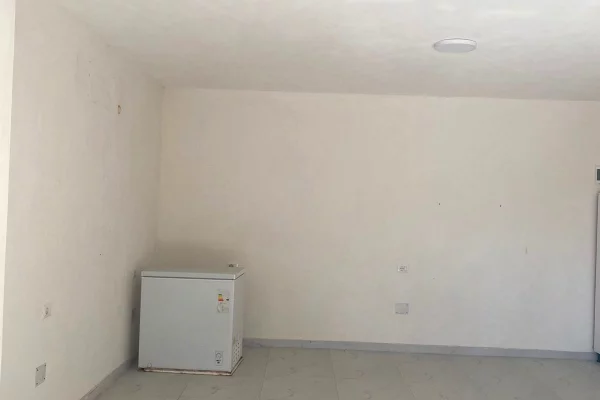 Business Property for Rent 3+1 in Tirana - 400 Euro