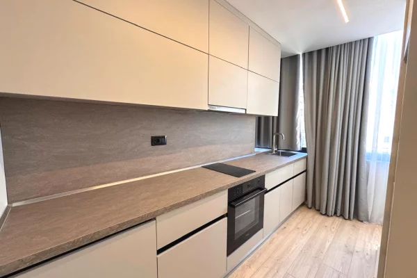 Shtepi me qera Apartament ne Tirane, Garsoniere, Mobilimi E mobiluar, Pagesa 190,000  Leke.