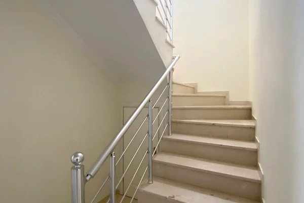 Shtepi ne shitje 5+1 ne Tirane - 500,000 Euro