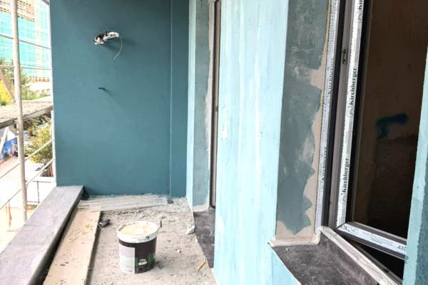 Shtepi ne shitje Apartament ne Tirane, 2+1, Mobilimi Bosh, pa mobiluar, Pagesa 125,000  Euro.