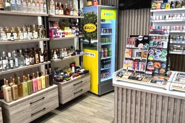 Shitet ambient biznesi ne Durres plazh/140,000 euro