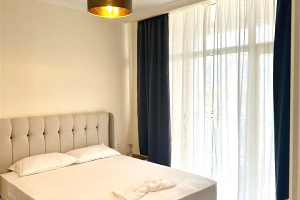 Shtepi me qera Apartament ne Tirane, 1+1, Mobilimi E mobiluar, Pagesa 65,000  Leke.