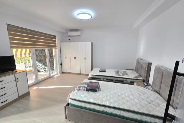 Shtepi me qera Garsoniere ne Tirane - 550 Euro