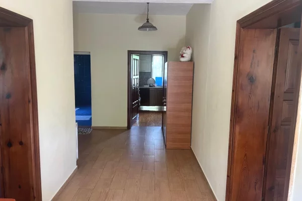 Shtepi me qera Apartament ne Tirane, 1+1, Mobilimi E mobiluar, Pagesa 35,000  Leke.