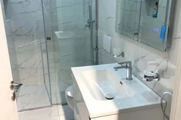 Shtepi me qera Apartament ne Tirane, 1+1, Mobilimi E mobiluar, Pagesa 550  Euro.