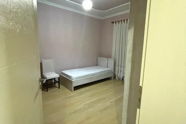 Shtepi me qera 2+1 ne Tirane - 600 Euro