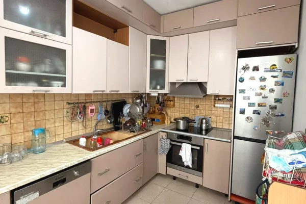 House for Sale 2+1 in Tirana - 198,000 Euro